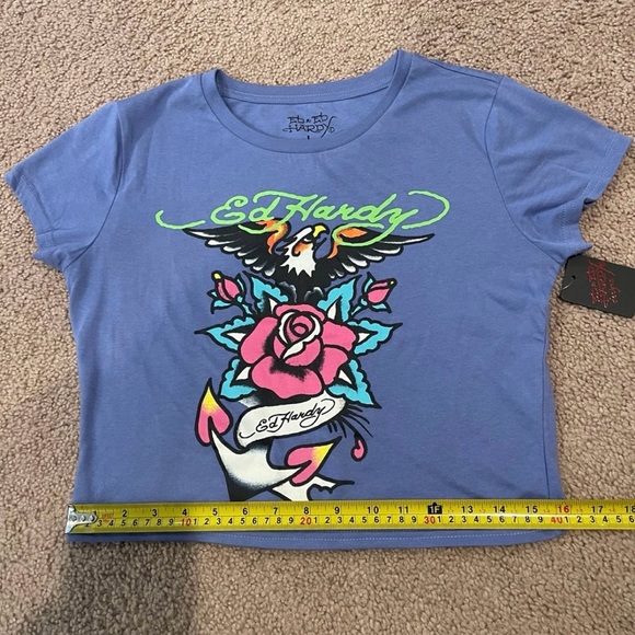 ED HARDY Pale Blue Graphic Print Crop Top Tee - Picture 5 of 9